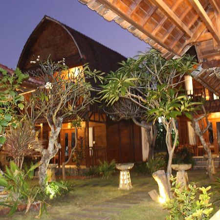 Boga Segara Villa And Resto Batununggul Exterior photo