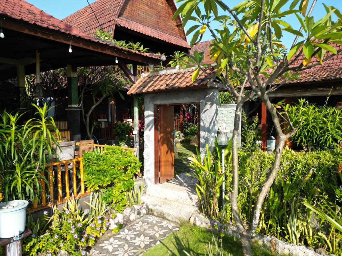 Boga Segara Villa And Resto Batununggul Exterior photo