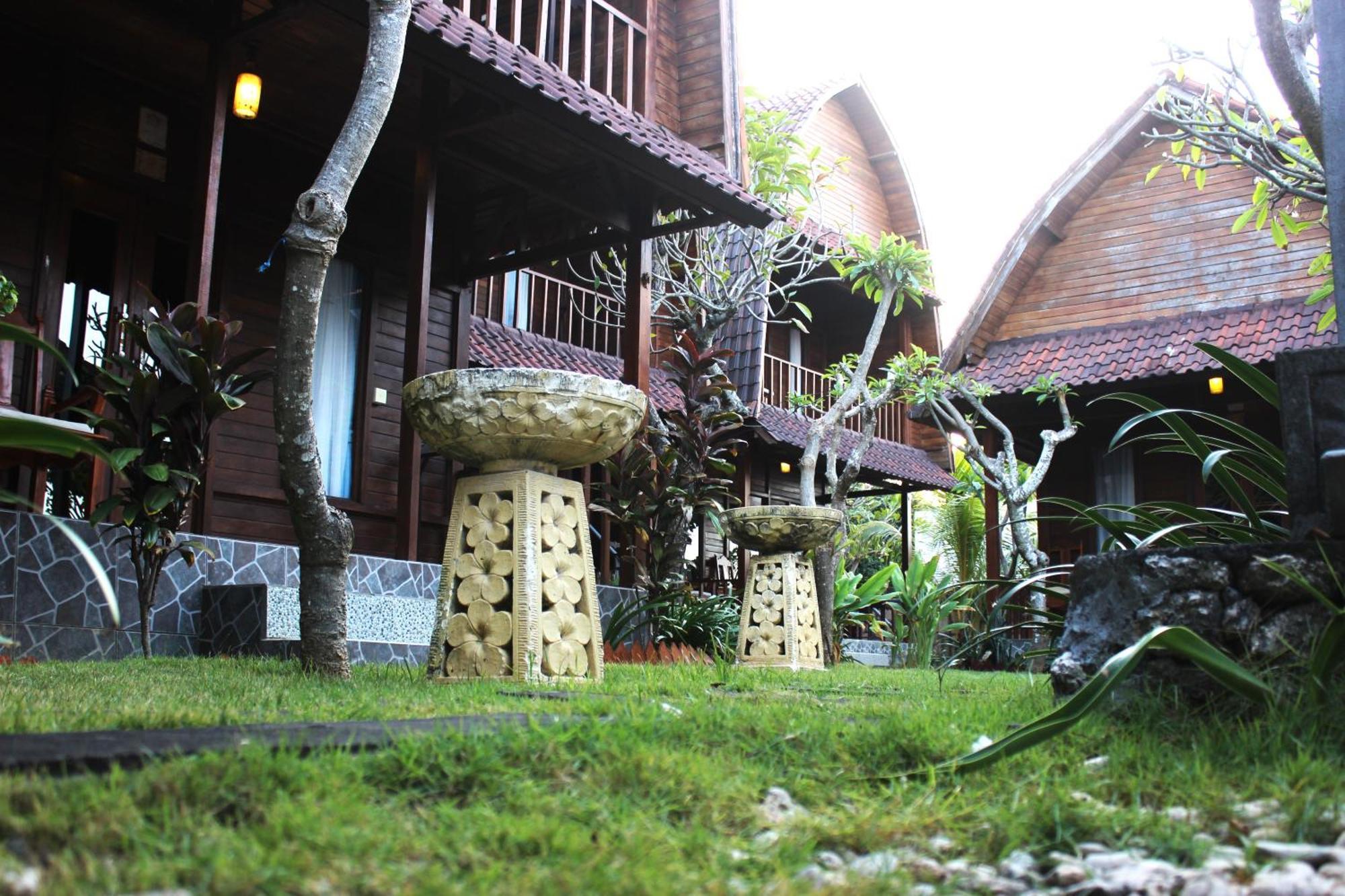 Boga Segara Villa And Resto Batununggul Exterior photo